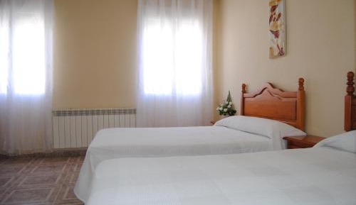 Triple Room with Bathroom