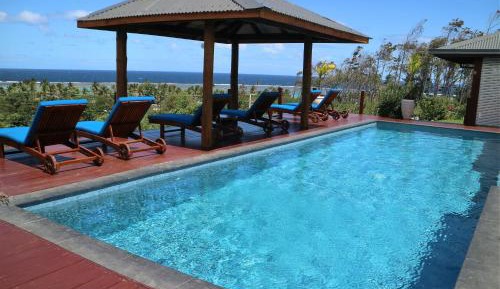 Four-Bedroom Villa with Private Pool and Sea View