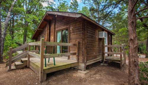 One-Bedroom Cabin