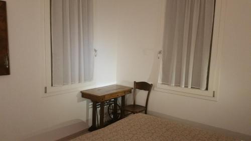 Family Room with Private Ensuite Bathroom