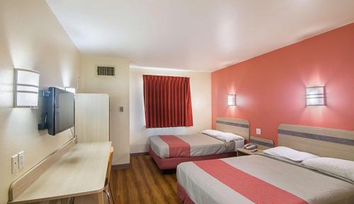 Quadruple Room - Non-Smoking