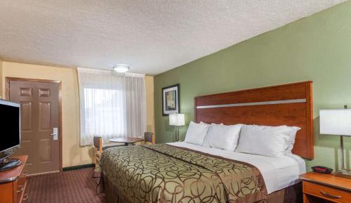 King Room - Non-Smoking