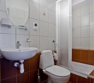 Apartment (2 Adults)