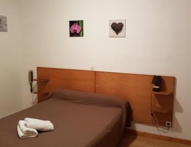 Double Room with Shared Toilet