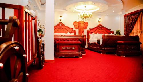 Executive Suite