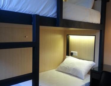 Standard Twin Room (Bunk Bed) With Windows