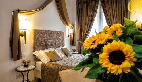 Superior Double Room with Canal View