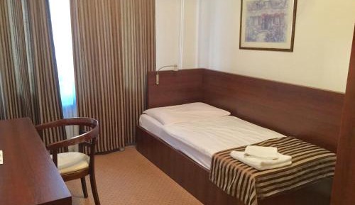 Single Room with Extra Bed