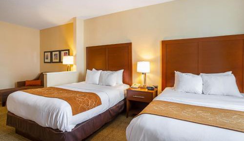 Double Suite with Two Double Beds - Non-Smoking