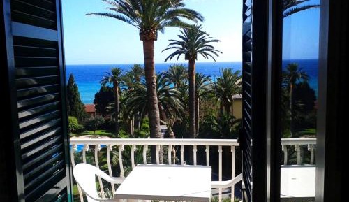 Apartment with View and Balcony