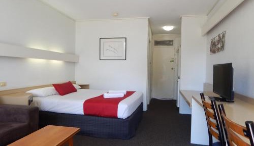 Standard Queen Room