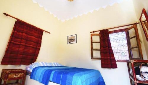 Comfort Triple Room