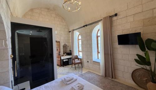 Luxury Triple Room