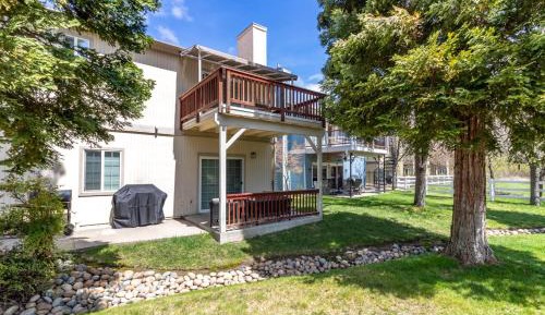 Four bedroom holiday home 