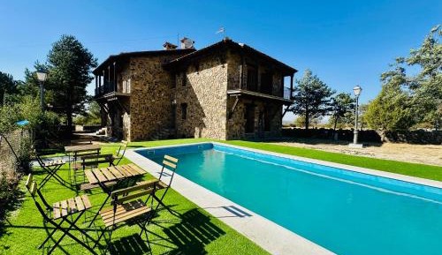Superior Chalet