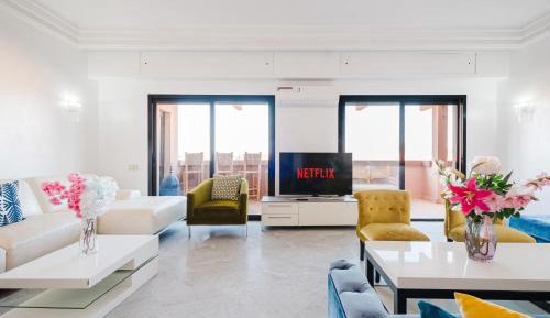 Two-Bedroom Apartment with City View