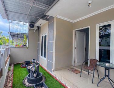 One-Bedroom House