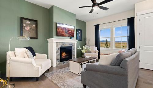 Four-Bedroom Holiday Home