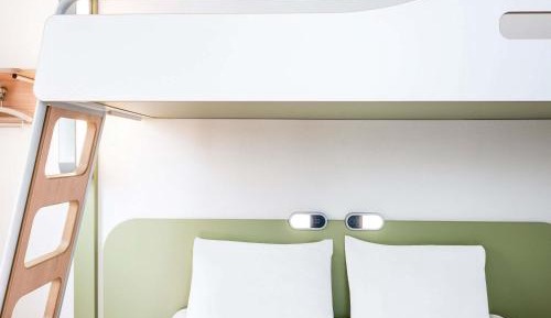 Standard Room with 1 Double and 1 Single Bed