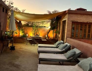 Khamsa Twin Room