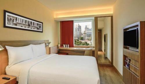 Standard Queen Room With Extra Benefits