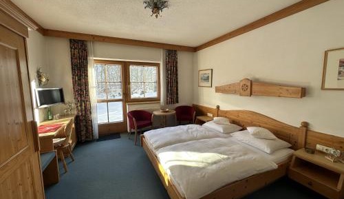 King Room with Mountain View