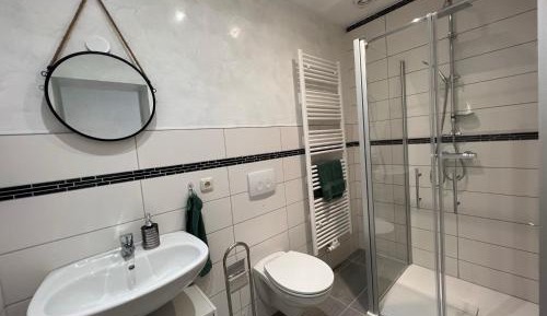 Double Room with Private Bathroom