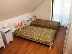 Large Twin Room