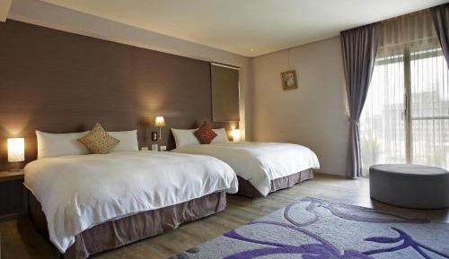 Classic Quadruple Room