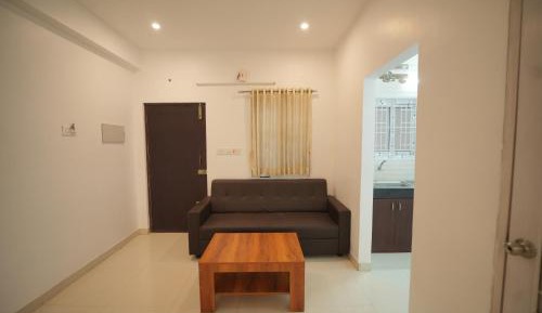 One-Bedroom Apartment with City View