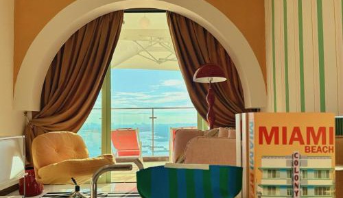Two-Bedroom Apartment with Balcony and Sea View
