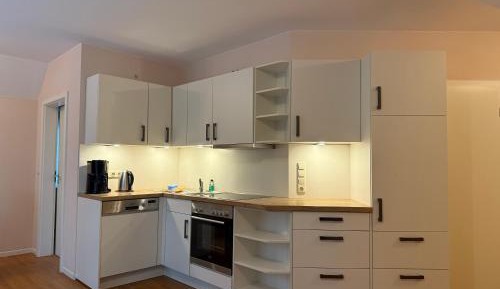 One-Bedroom Apartment with Balcony