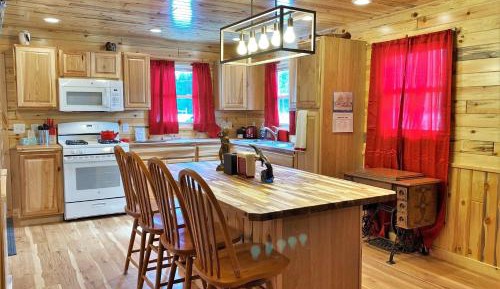 Three-Bedroom Holiday Home 