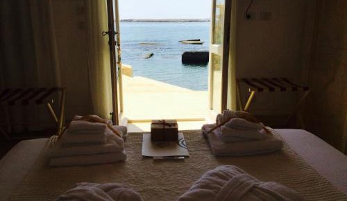 Double Room with Shared Terrace