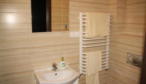 Single Room with Private Bathroom