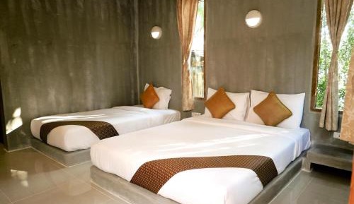 Triple Room with Terrace