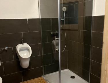 Standard Twin Room with Shared Bathroom