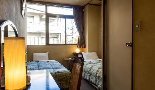 Twin Room with Private Bathroom