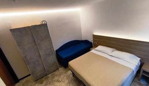 Large Single Room