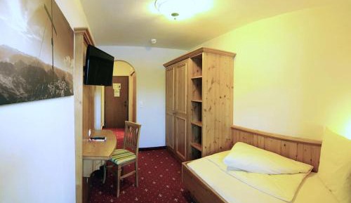 Single Room with Balcony