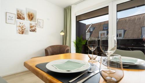 One-Bedroom Apartment with Balcony