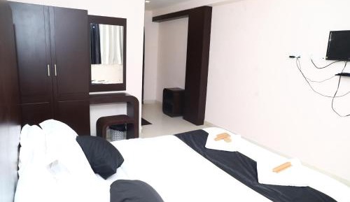 Deluxe Double Room with Bath