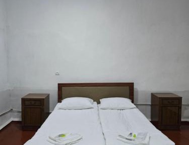 Economy Triple Room
