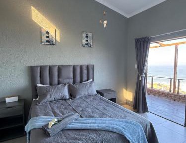 Double Room with Balcony and Sea View
