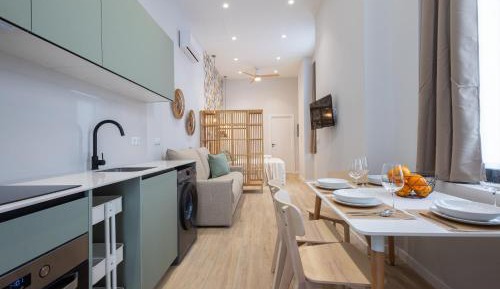 Studio with Sofa Bed