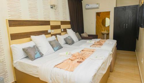 Large Double Room