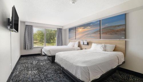 Studio Suite with Two Queen Beds - Non-Smoking