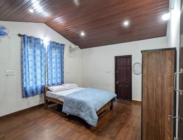 Double or Twin Room with Balcony
