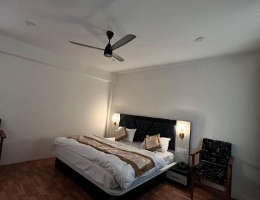 Standard Family Room