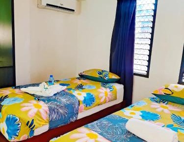 Apartment With Shared Bathroom